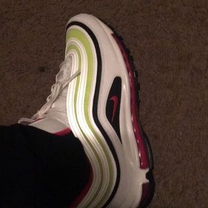 Meet your Posher, Gregory